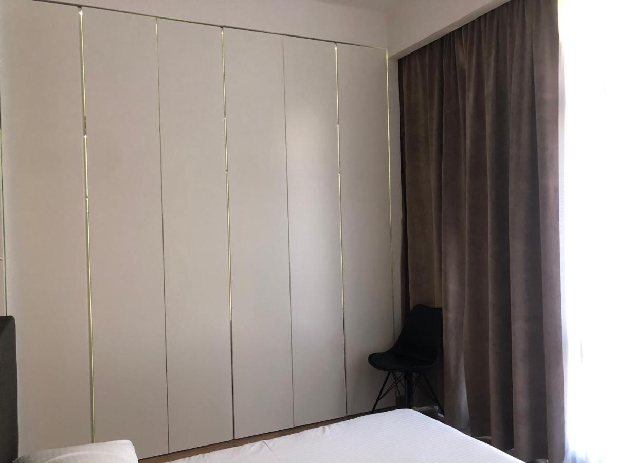 The Laurels - City Center Apartment Тирана Екстериор снимка